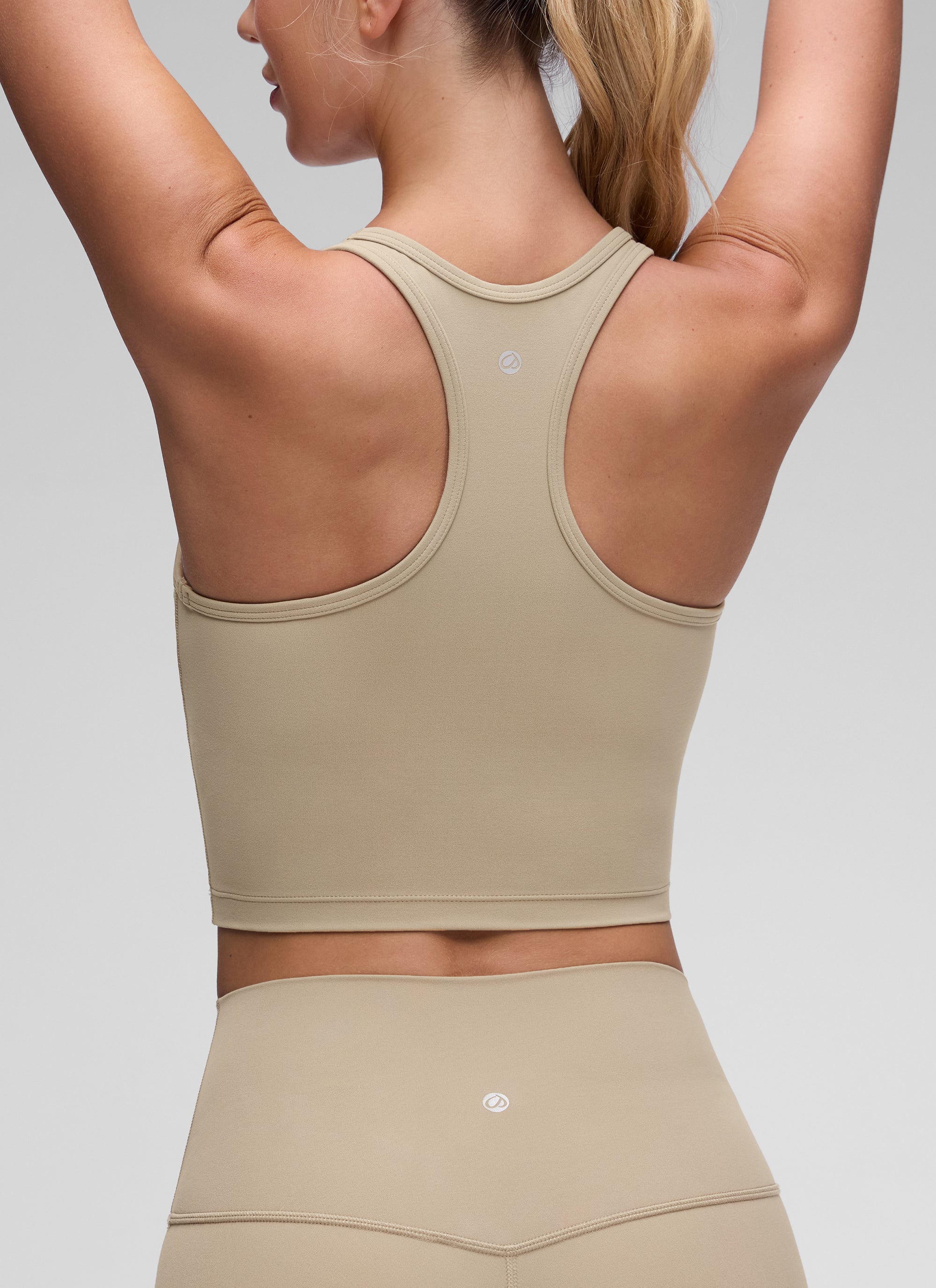 CRZ YOGA – חזיית יוגה לנשים עם תמיכה נמוכה, Butterluxe , צווארון Butterluxe , גב בצורת Y, צבע Oak