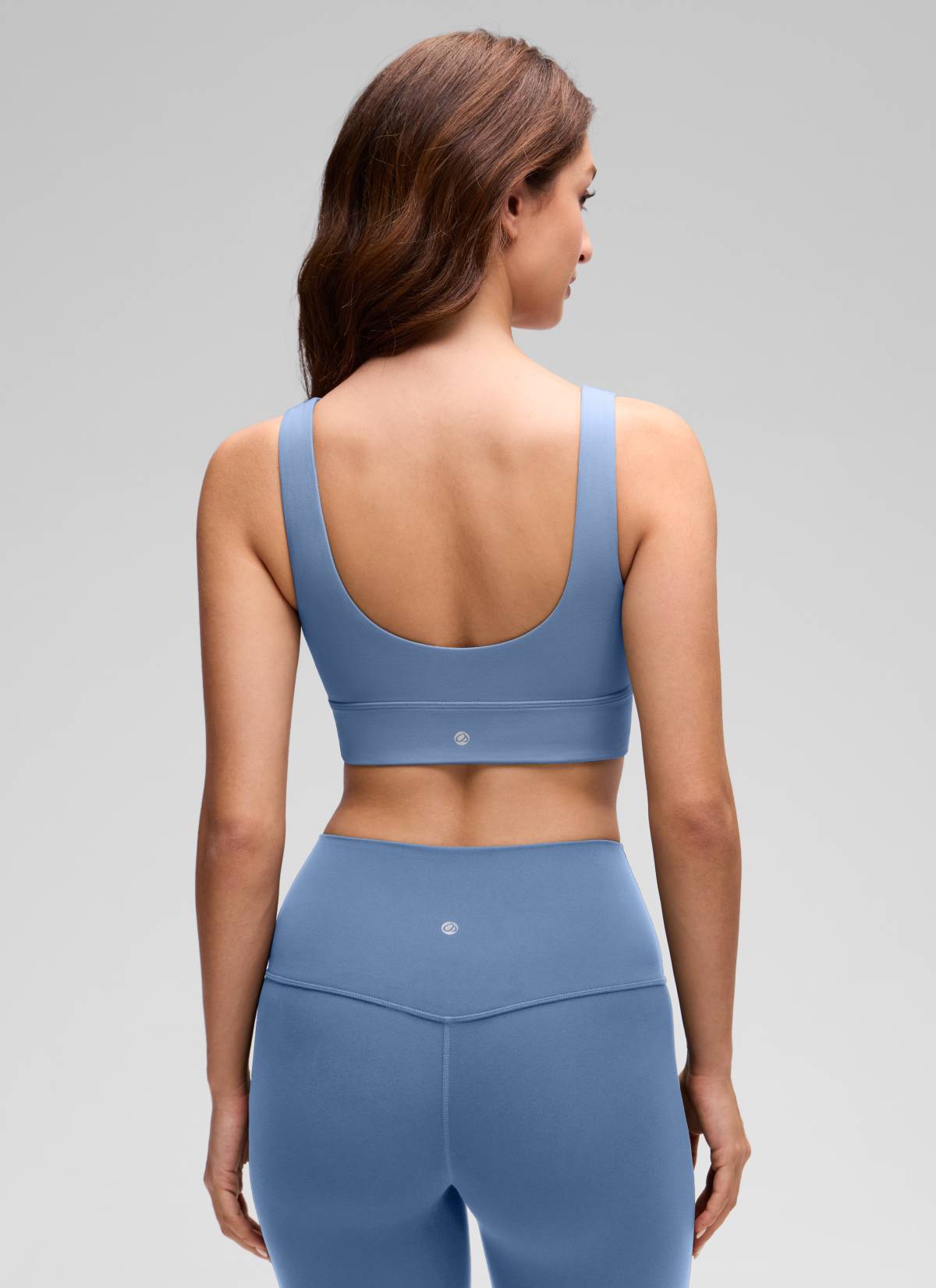 CRZ YOGA – חזיית Butterluxe לנשים ליוגה עם תמיכה נמוכה, Butterluxe , גב בצורת U, גזרה ארוכה, צבע כחול אואזיס