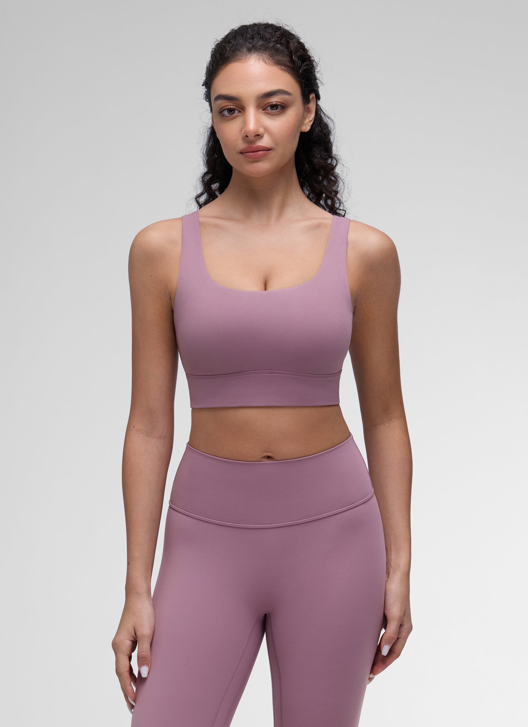 CRZ YOGA – חזיית Butterluxe לנשים Butterluxe " ליוגה, תמיכה נמוכה, גב U, גזרה ארוכה, צבע לבנדר בהיר