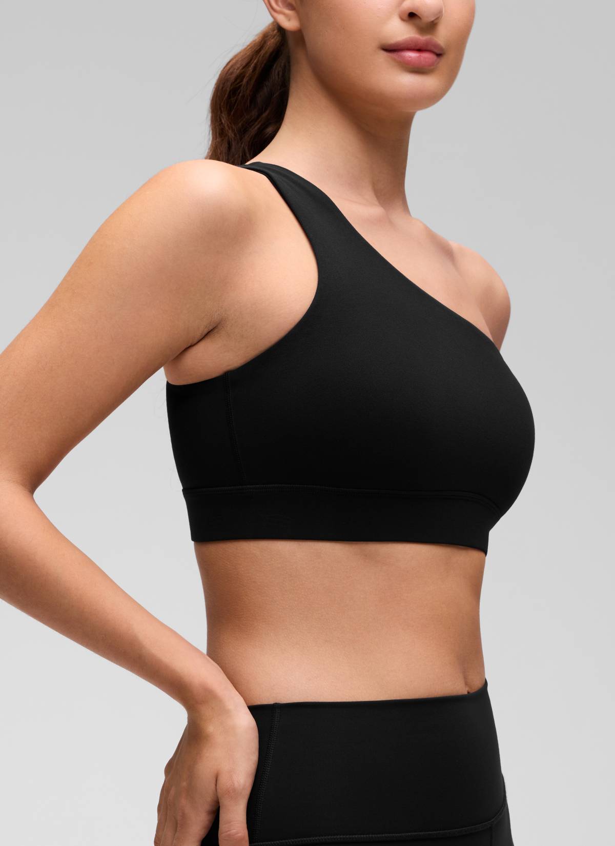 CRZ YOGA Butterluxe Womens One Shoulder Sports Bra Asymmetrical Padded Black