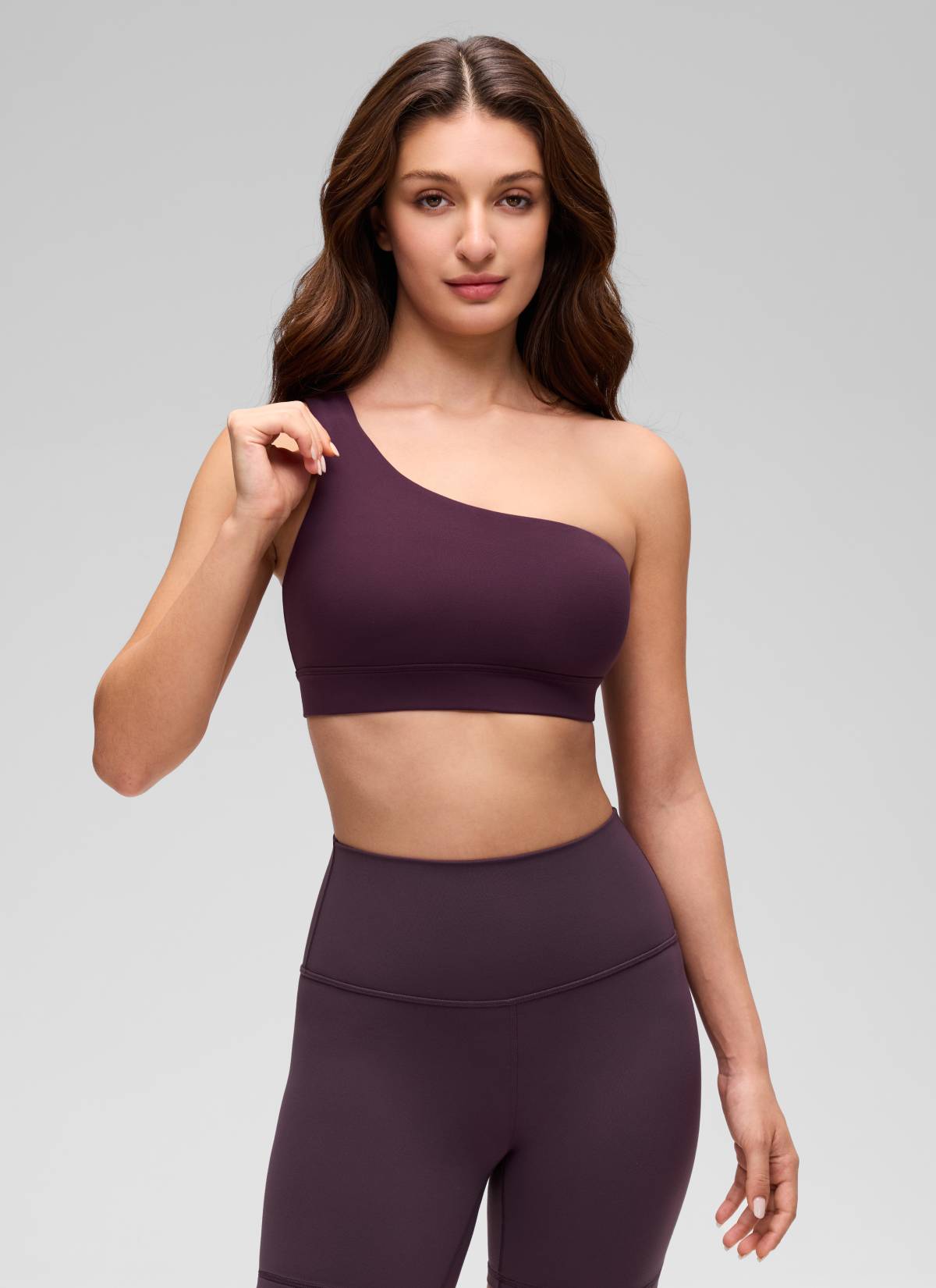 CRZ YOGA Butterluxe Womens One Shoulder Sports Bra Asymmetrical Padded Deep Purple