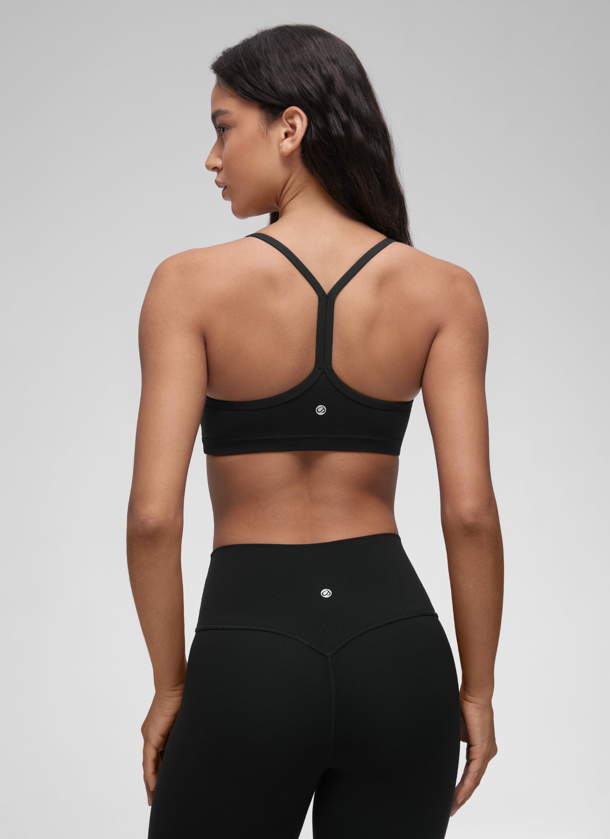 CRZ YOGA Butterluxe Womens Ruched V Neck Yoga Padded Sports Bra Black