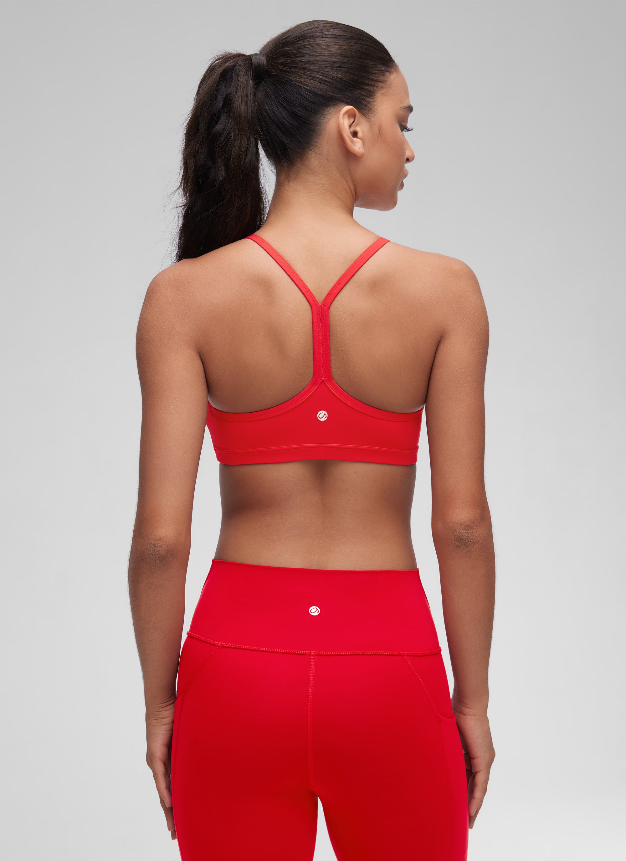 CRZ YOGA Butterluxe Womens Ruched V Neck Yoga Padded Sports Bra Deep Red