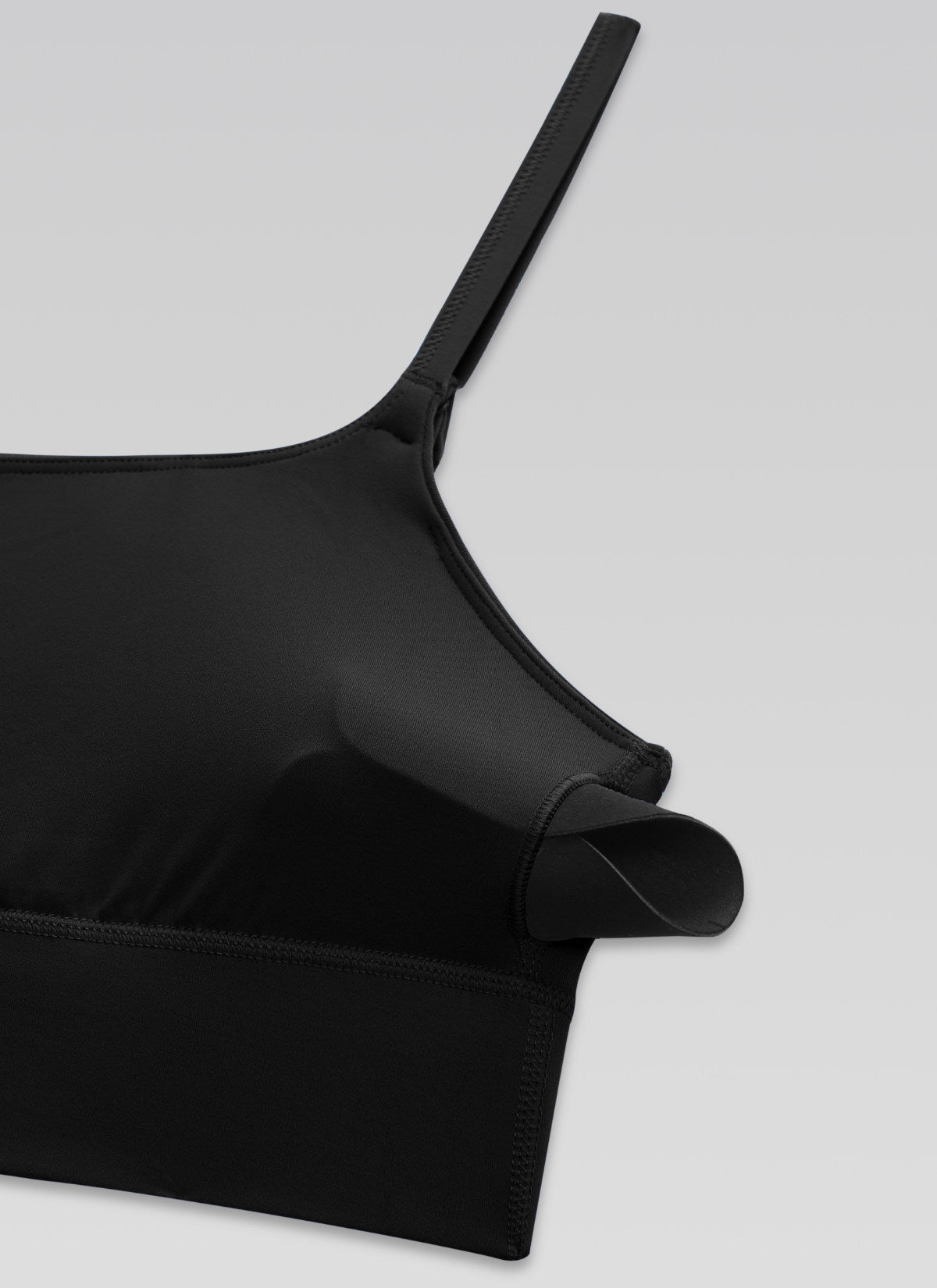 CRZ YOGA Women's Butterlift Yoga Longline Built in Bra Sports Bra Black