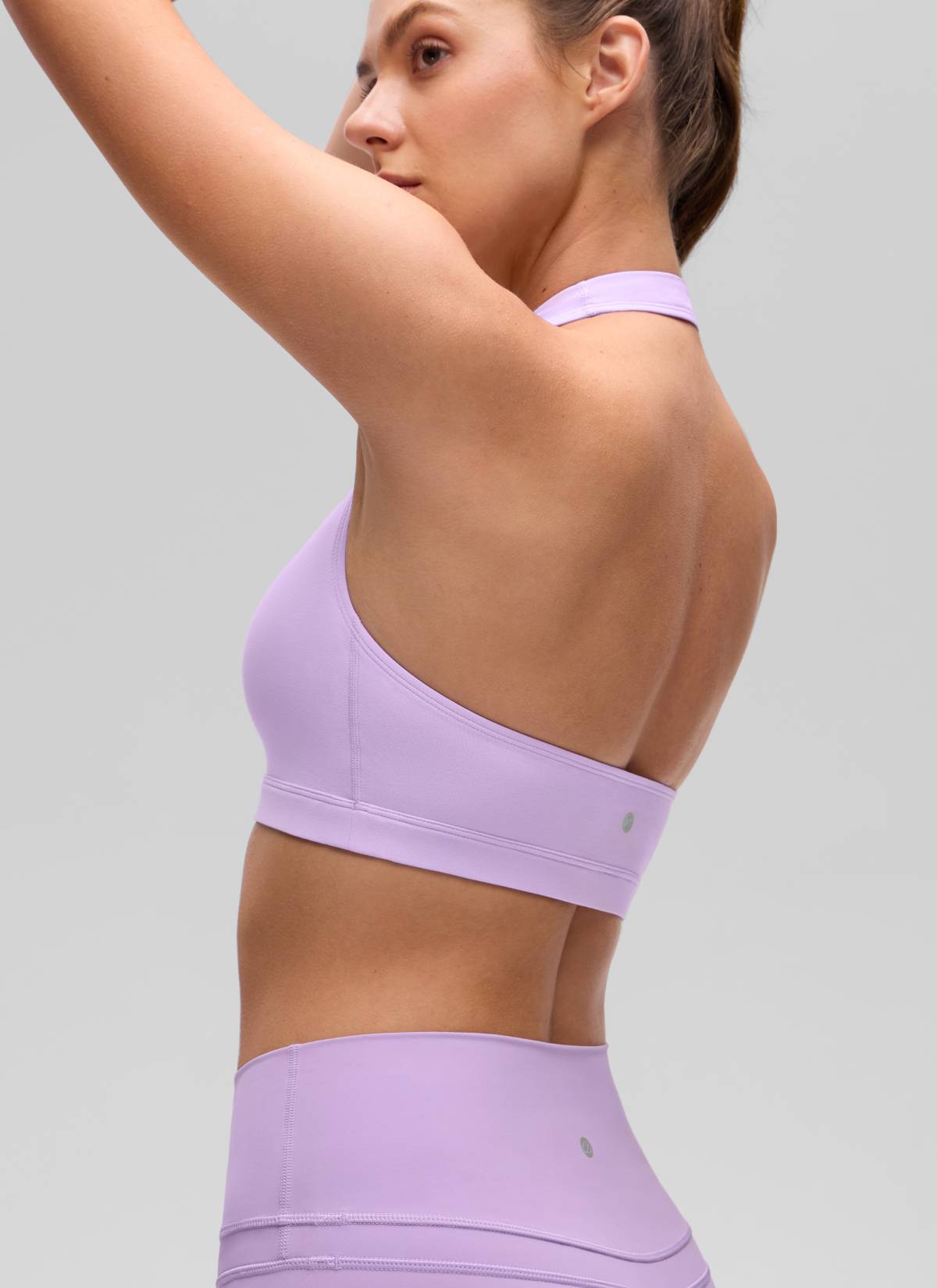 CRZ YOGA Womens Yoga Scoop Neck Padded Open Back Sports Bras Elfin Purple