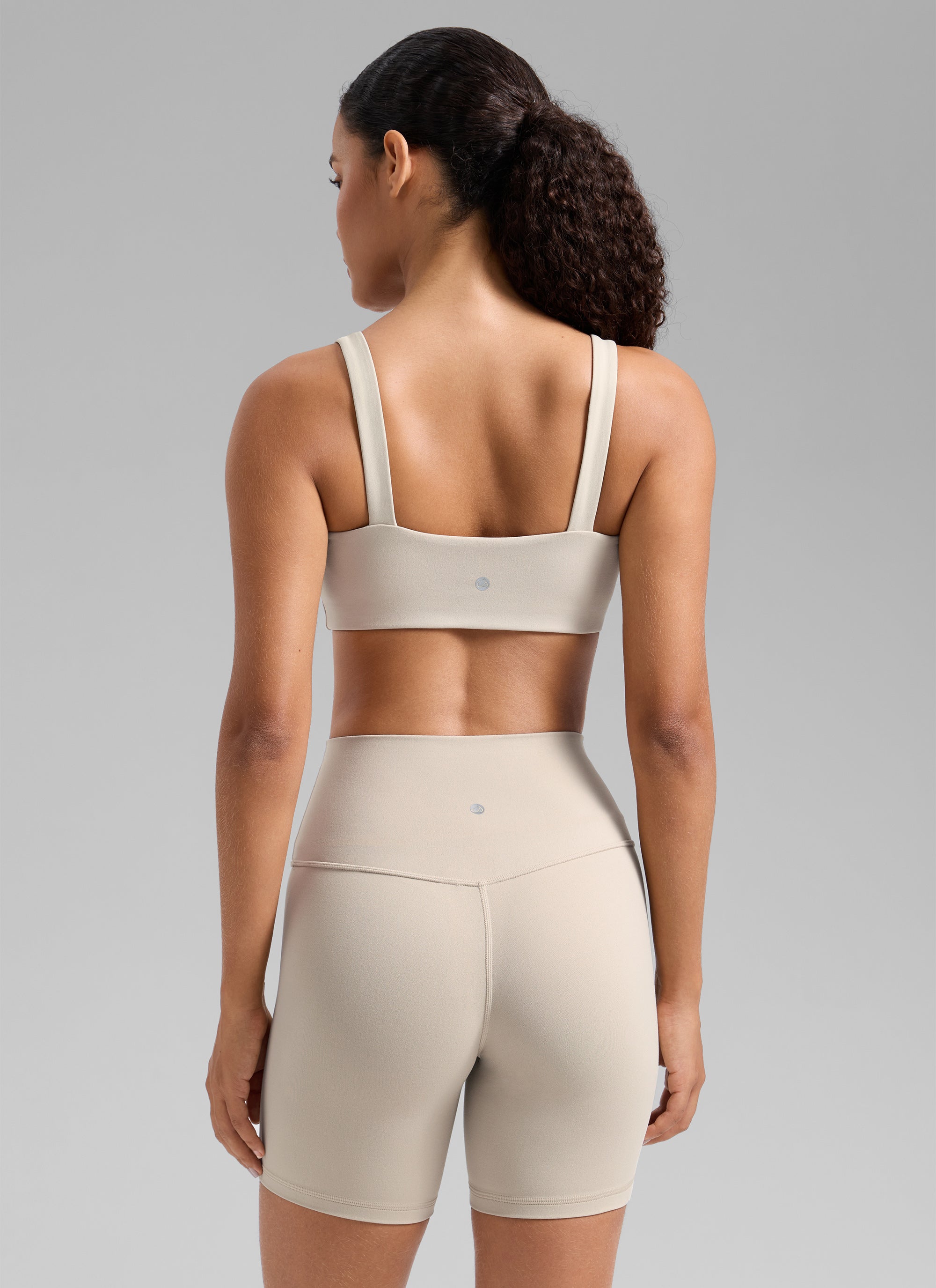 CRZ YOGA Women's Butterlift Workout Square Neck Built in Sports Bra Mojave Tan