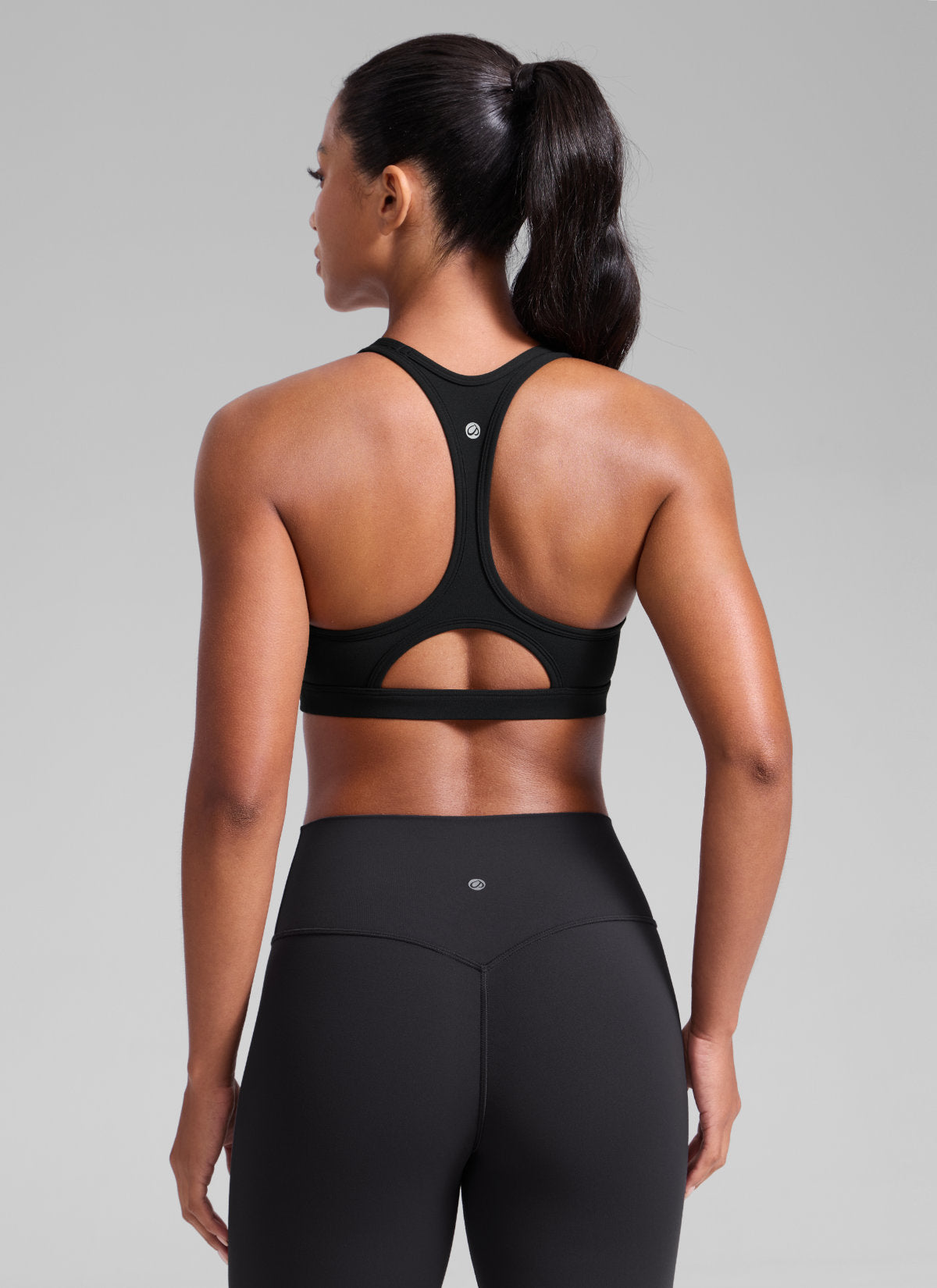 CRZ YOGA Women's Butterlift Yoga U Neck Racerback Keyhole Sports Bra Black