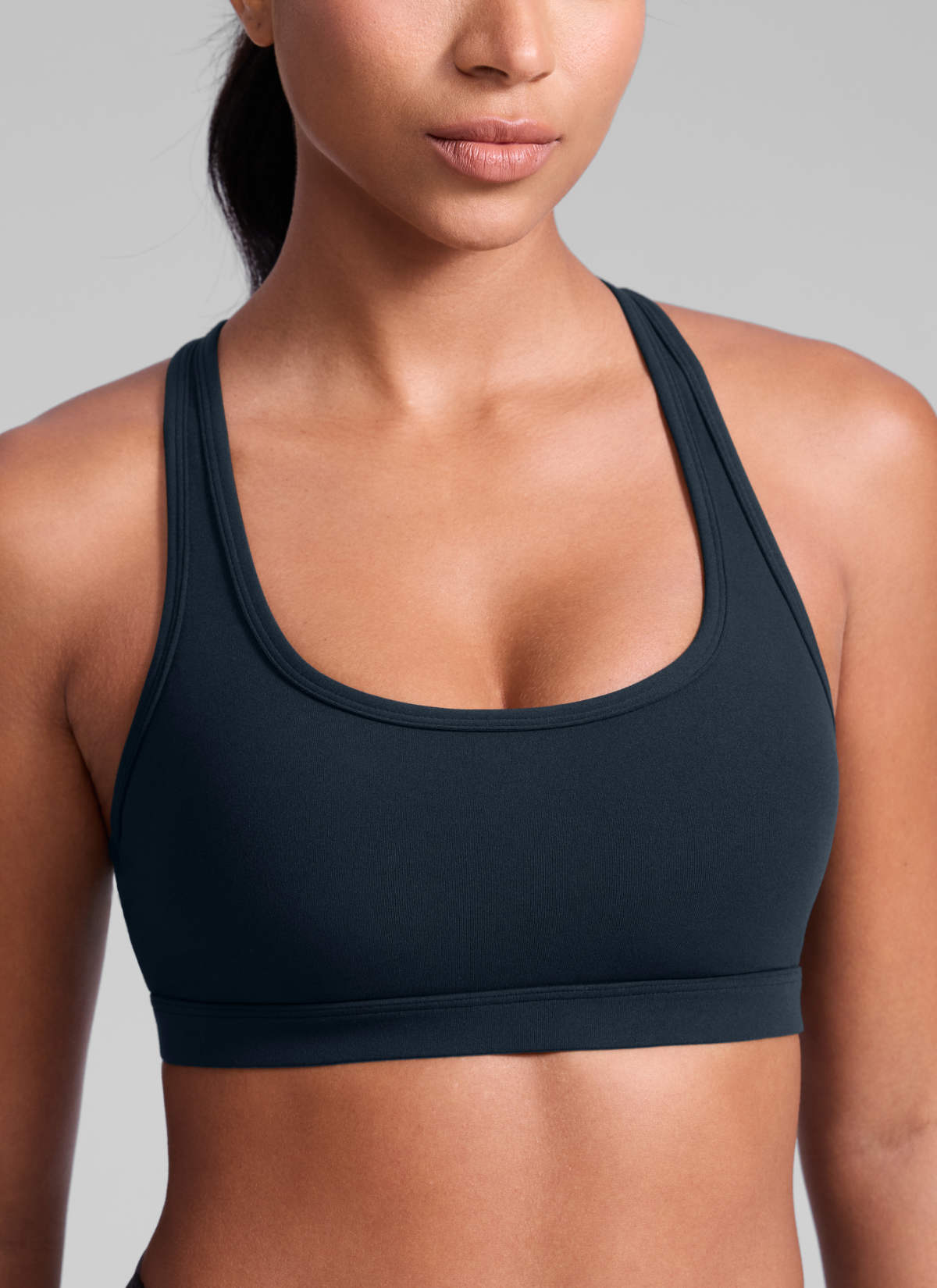 CRZ YOGA – Butterlift ספורט לנשים Butterlift , עם צווארון U, גב שחיין ופתח בצורת מפתח, בצבע כחול כהה