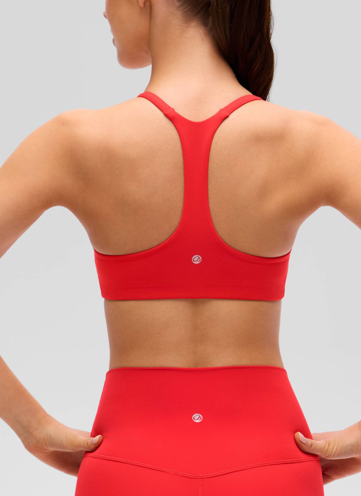 CRZ YOGA Women's Butterluxe V Neck  Racerback Thin Straps Sports Bra Deep Red