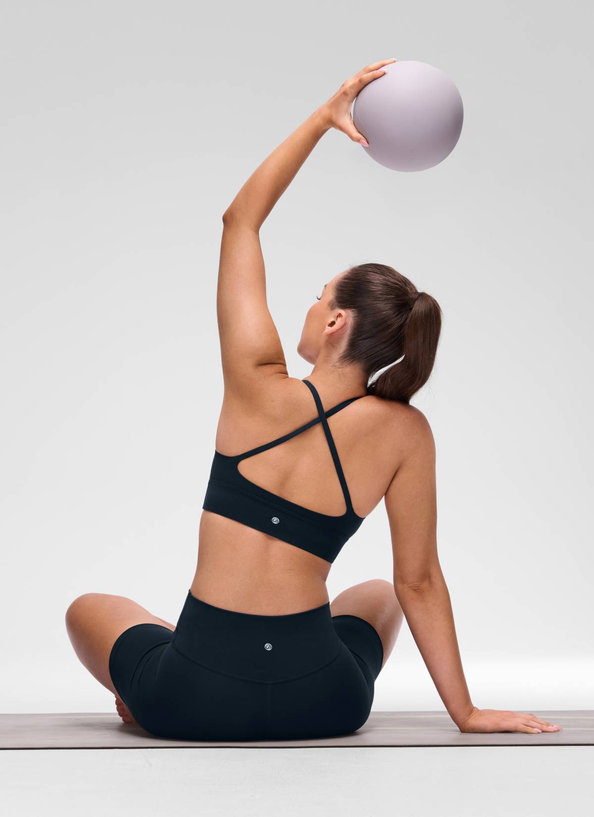 CRZ YOGA Women's Butterluxe Yoga V Neck Cross Back Longline Sports Bra True Navy