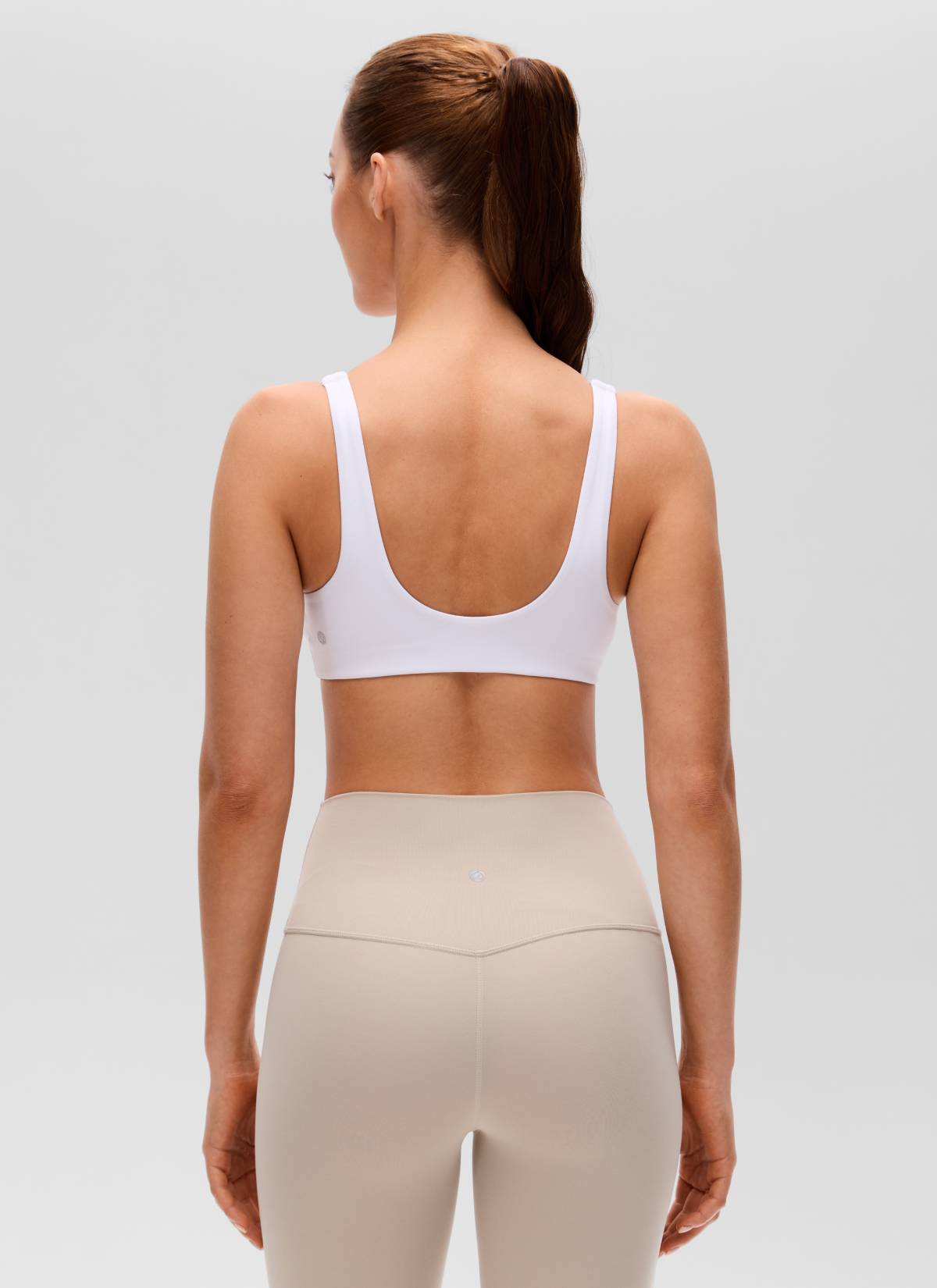 CRZ YOGA Women's Butterluxe Yoga Twist V Neck U Back Sports Bra White