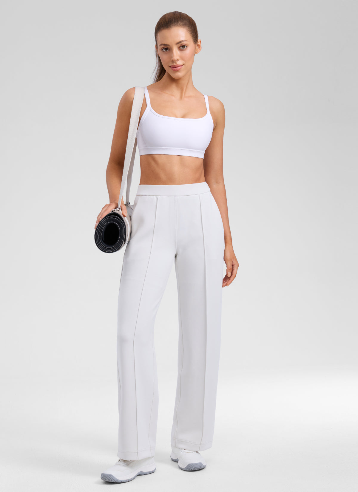 CRZ YOGA Women's Butterlift Workout Scoop Neck Double Lined Sports Bra White