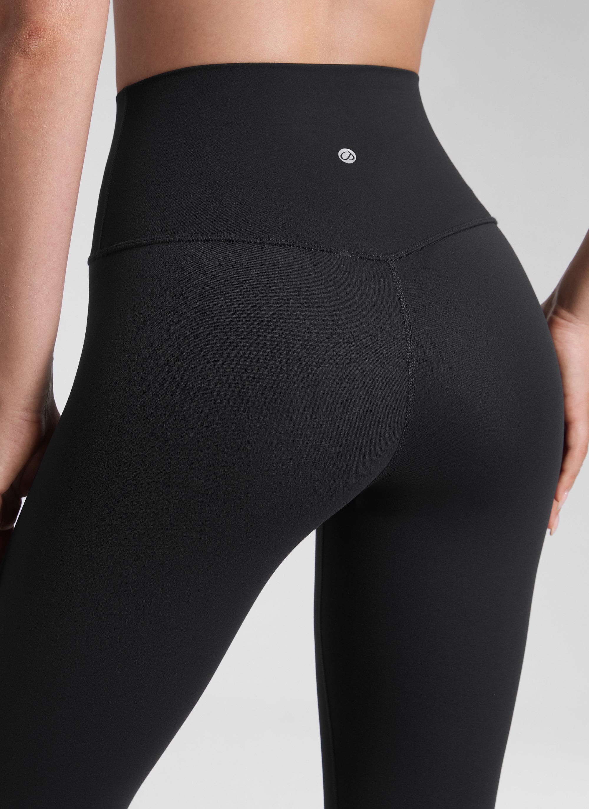 CRZ YOGA טייץ יוגה Butterluxe בגזרה גבוהה Yoga Lounge לנשים, 64 ס"מ, שחור