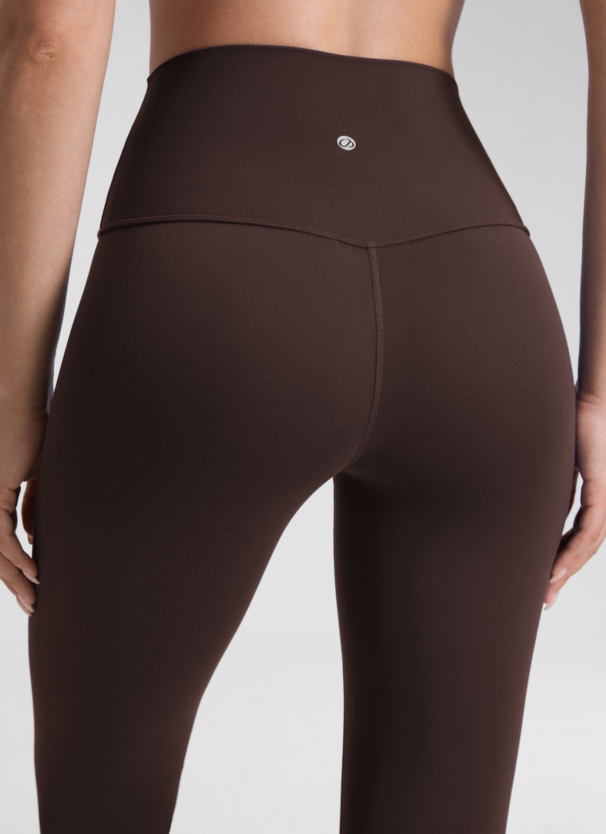 CRZ YOGA טייץ יוגה Butterluxe בגזרה גבוהה Yoga Lounge לנשים, 64 ס"מ, חום פאדג' חם