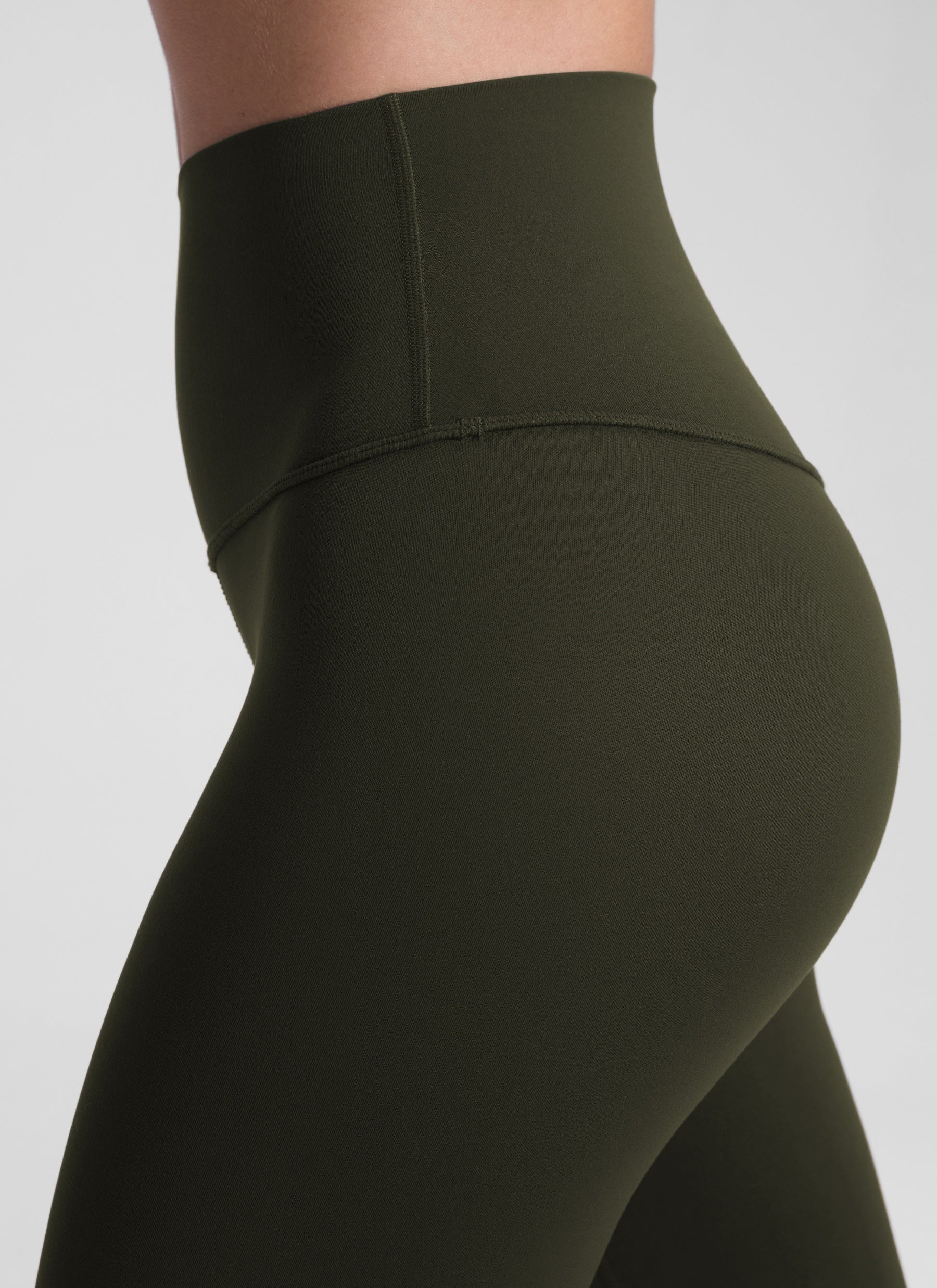 CRZ YOGA – טייץ יוגה לנשים בסגנון " Butterluxe לאונג'", גזרה גבוהה, Butterluxe , אורך 30 אינץ', ירוק זית