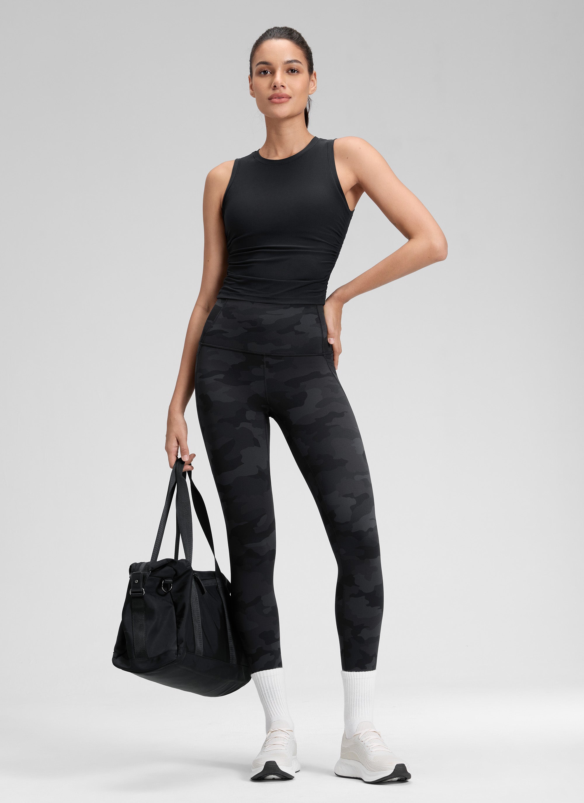CRZ YOGA נשים יוגה פנאי טייץ בגזרה גבוהה Butterluxe עם כיסים 64 ס"מ הסוואה אפור כהה 2
