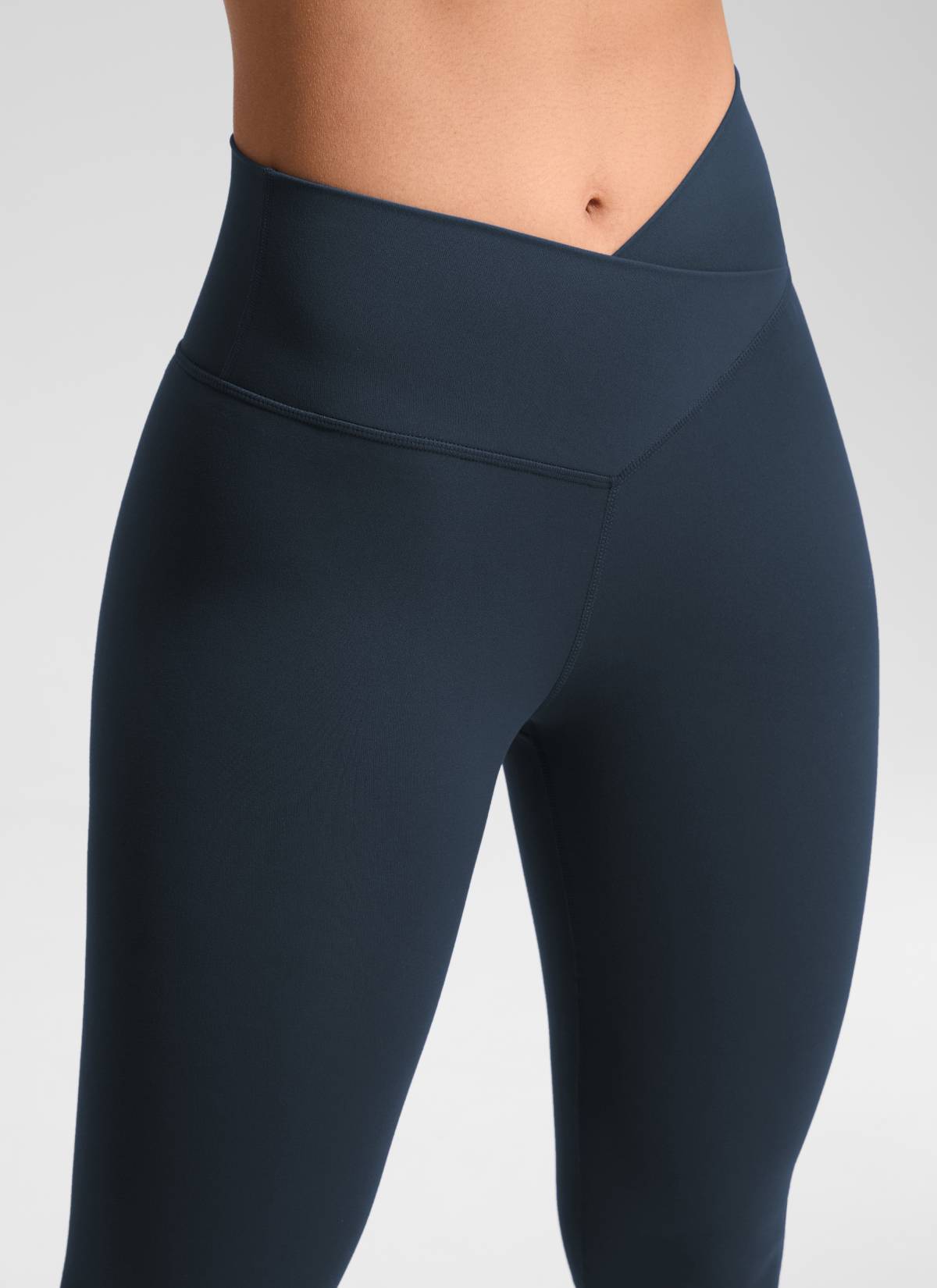 CRZ YOGA Women's High Rise Butterluxe Yoga Leggings 25'' V Cross Waist True Navy