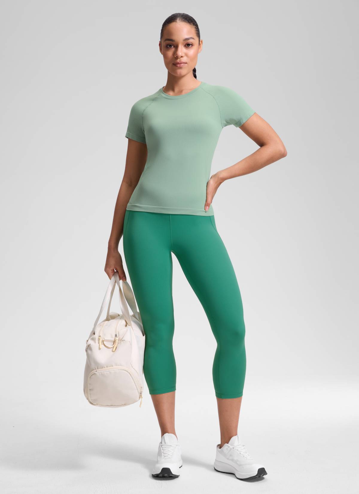 CRZ YOGA Women's Yoga High Rise Butterluxe Capri with Pockets 21'' Cascadia Green