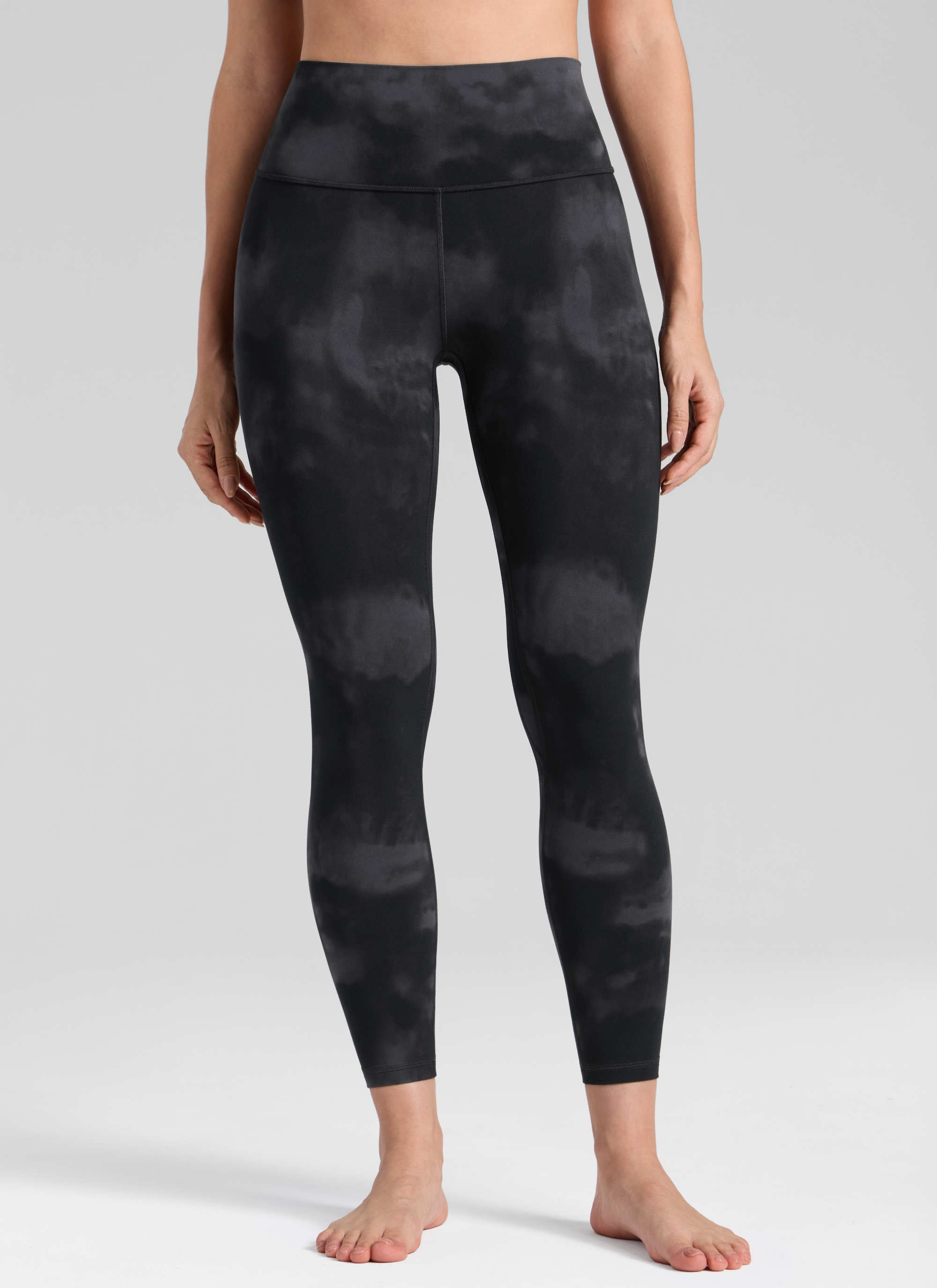 CRZ YOGA Women's Workout High Rise Butterlift Yoga Leggings 25'' Black Tie Dye Flowers