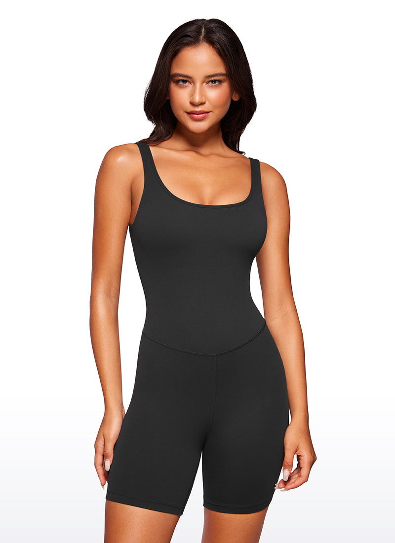 CRZ YOGA – בגד גוף קצר לנשים ליוגה, בגזרה צמודה, בצבע שחור