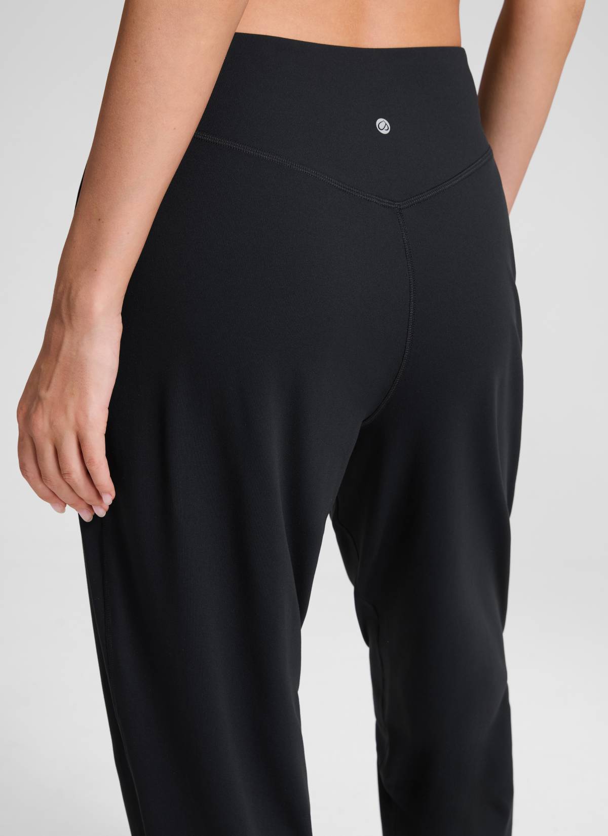 CRZ YOGA Women's Butterluxe Yoga High Rise Pocket Jogger 28